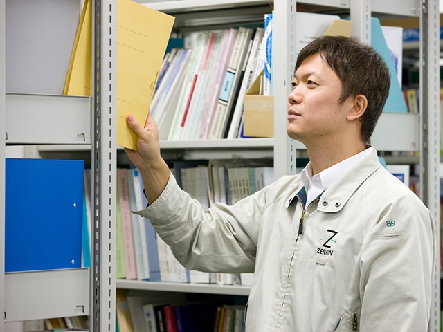 なったばかりの管理職、その能力向上は喫緊の課題