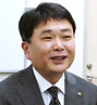 高田 俊昭 氏